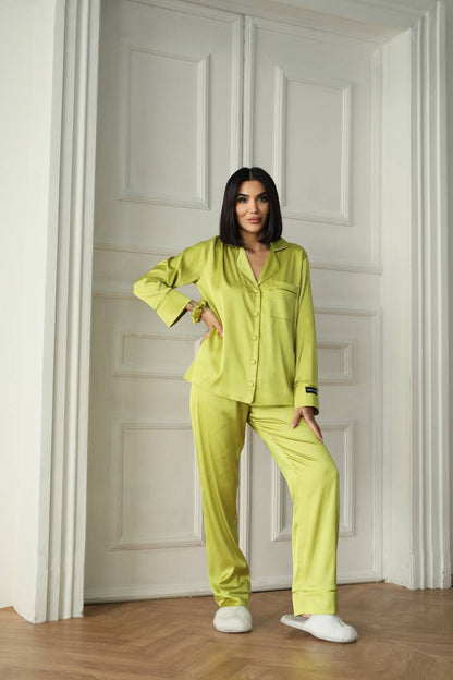 Elegante satijnen pyjamaset voor dames - luxe satijnen nachtkleding