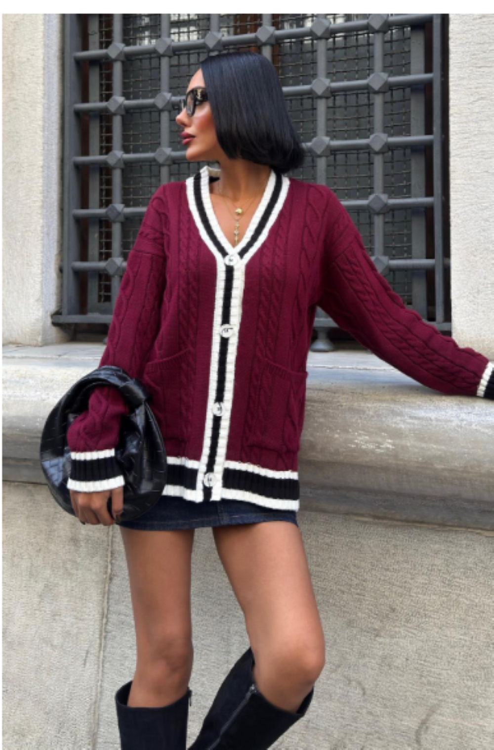 Oversized V-hals Vest Met Patchzakken- Bordeauxrood Een Maat