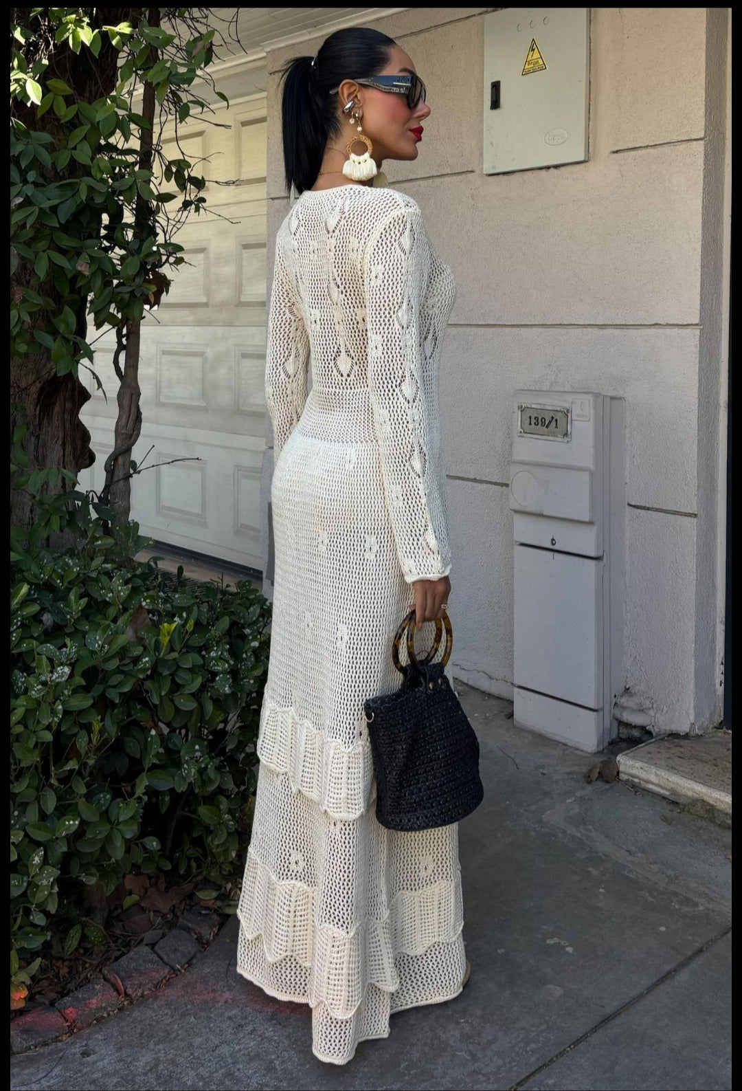 Gebreide Jurk Met Knoopdetail En Gelaagde Rok Eén maat